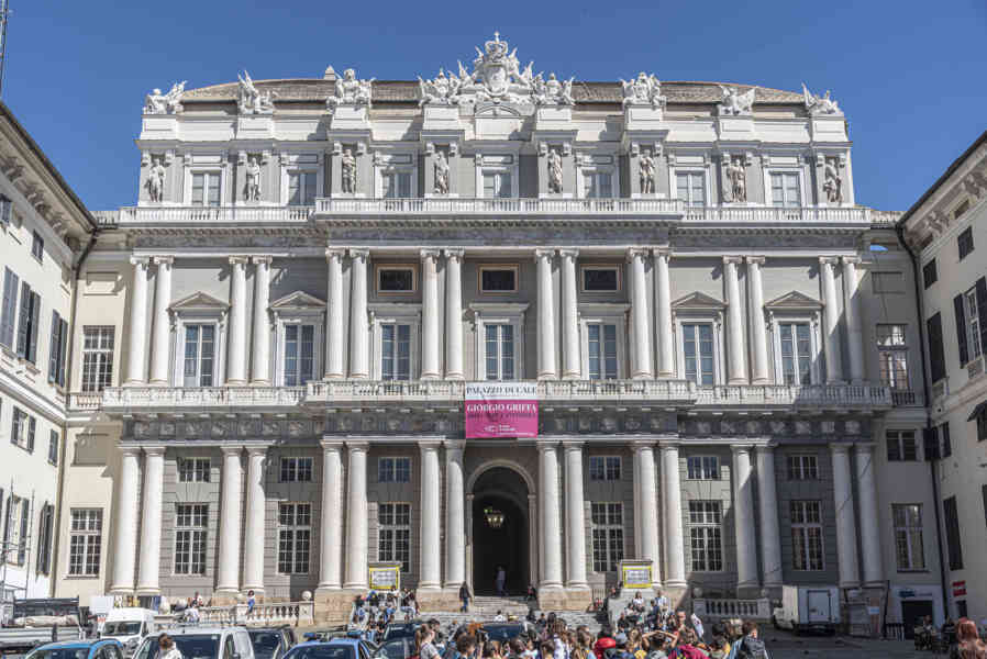 Italia - Génova 012 - palacio Ducal.jpg